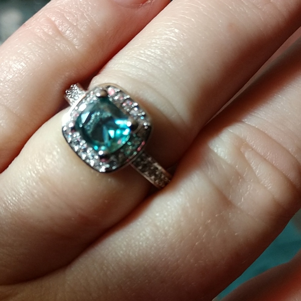 Blue green aqua halo ring 😍 925 silver